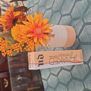 STAY NAKED BRAND WOMEN'S FOUNDATION 1.0 fl oz.